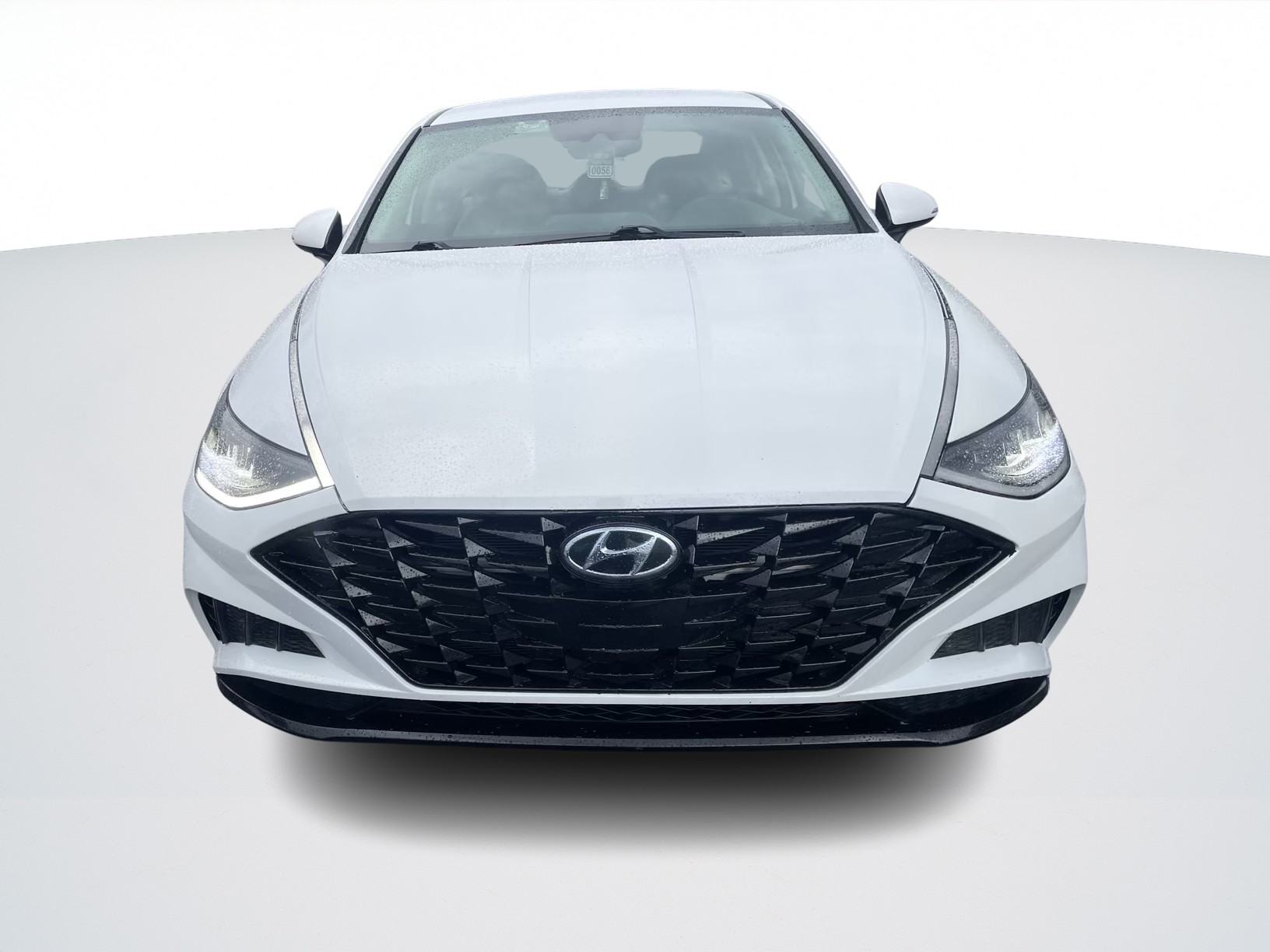 Hyundai Sonata view 2