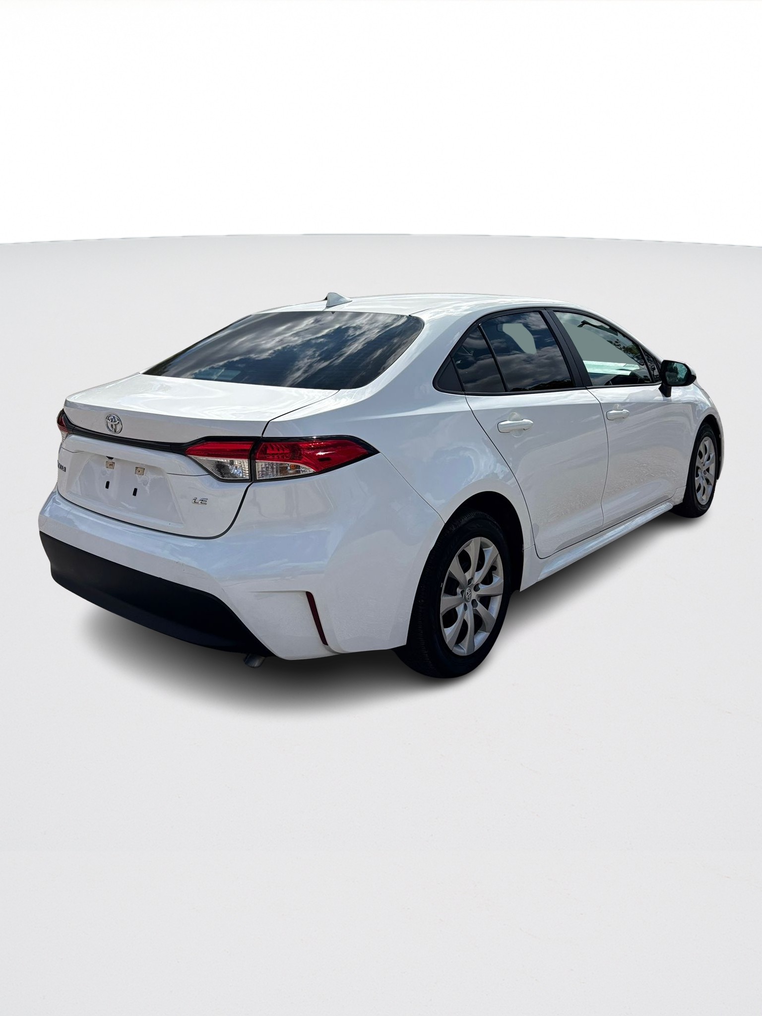 Toyota Corolla view 4