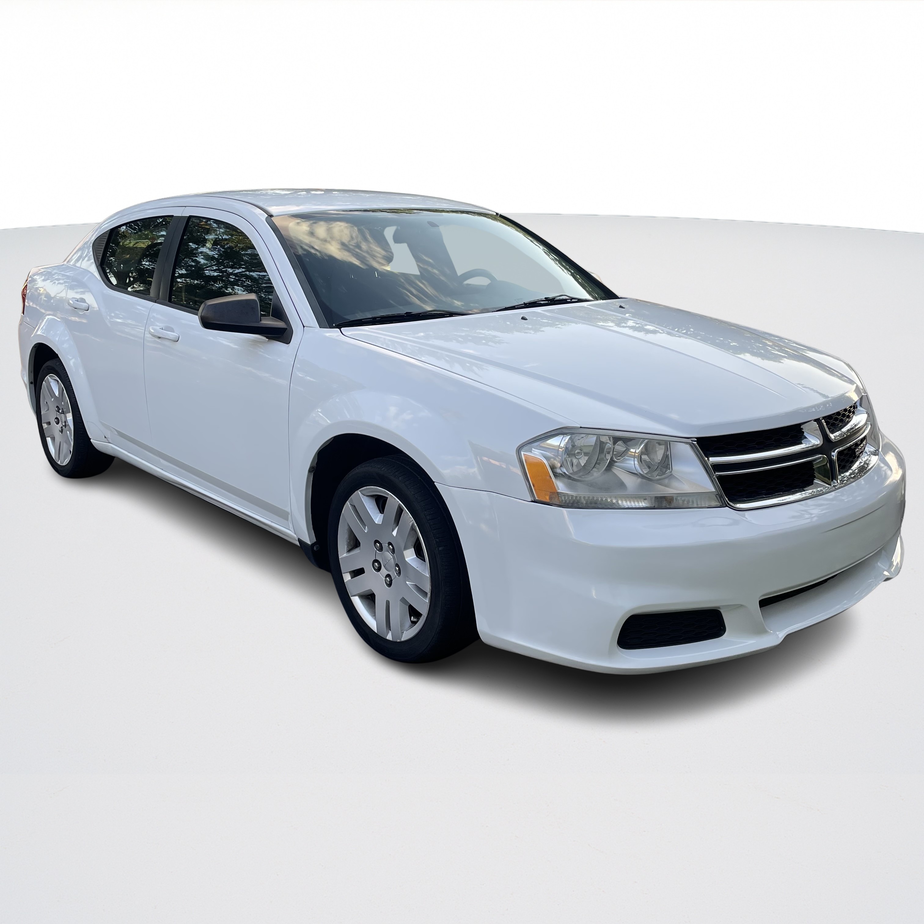 Dodge Avenger view 2
